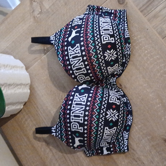 Victoria's Secret Pink Wear Everywhere Underwired Bra. Size 34DD - Picture 5 of 17